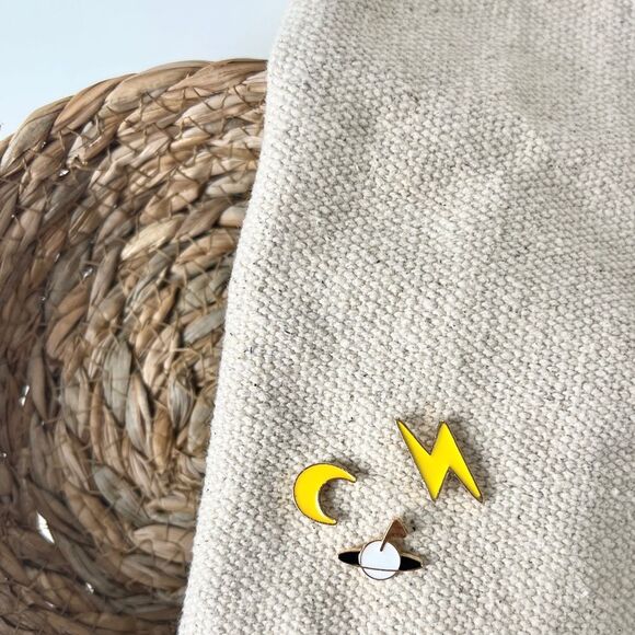 NWT Set of 3 Space Celestial Pin Broaches - Picture 3 of 4